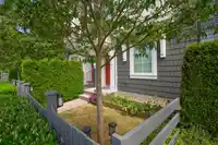 2 8476 207A STREET - thumbnail 4