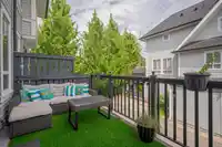 2 8476 207A STREET - thumbnail 6