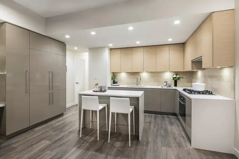 4210 2108 GILMORE AVENUE - photo 1 of 18