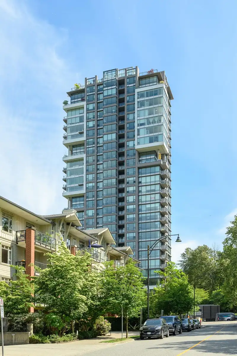 405 301 CAPILANO ROAD - photo 2 of 40