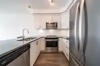 314 2436 KELLY AVENUE - thumbnail 3