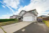 3149 GOLDFINCH STREET - thumbnail 2