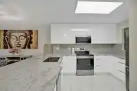 144 SHORELINE CIRCLE - thumbnail 2