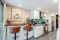 11 3350 ROSEMONT DRIVE - thumbnail 13