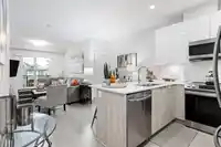 302 5486 199A STREET - thumbnail 1