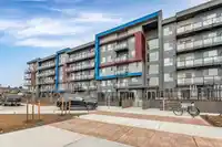 302 5486 199A STREET - thumbnail 2