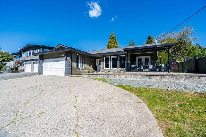 33097 14TH AVENUE - photo 3 of 40