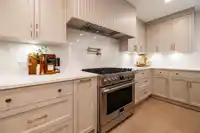 24420 48 AVENUE - thumbnail 9