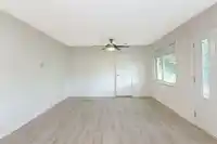 20420 LORNE AVENUE - thumbnail 7