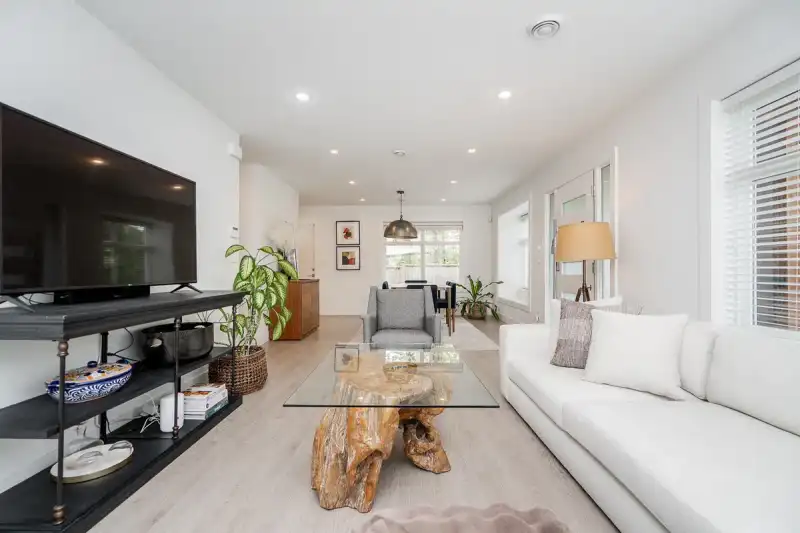 970 ROCHESTER AVENUE - photo 1 of 40