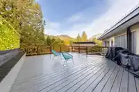 8 GLENMORE DRIVE - thumbnail 23