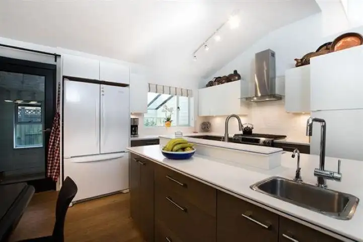 5745 FERGUSON COURT - photo 4 of 31
