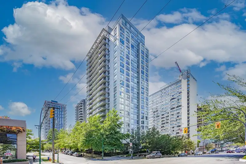 1601 1420 W GEORGIA STREET - photo 1 of 23