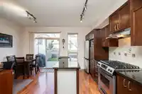 57 1370 PURCELL DRIVE - thumbnail 9