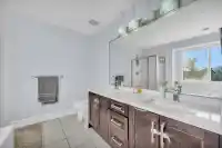8362 170A STREET - thumbnail 21