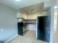 4 306 HIGHLAND WAY - thumbnail 3
