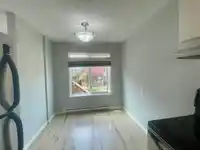 4 306 HIGHLAND WAY - thumbnail 4
