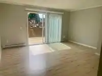 4 306 HIGHLAND WAY - thumbnail 5