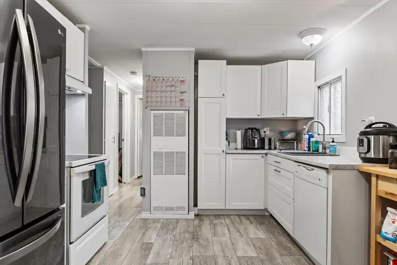 60 45640 WATSON ROAD - photo 1 of 26