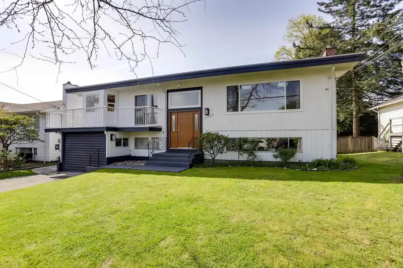 15568 THRIFT AVENUE - photo 1 of 31