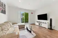 23 8438 207A STREET - thumbnail 4