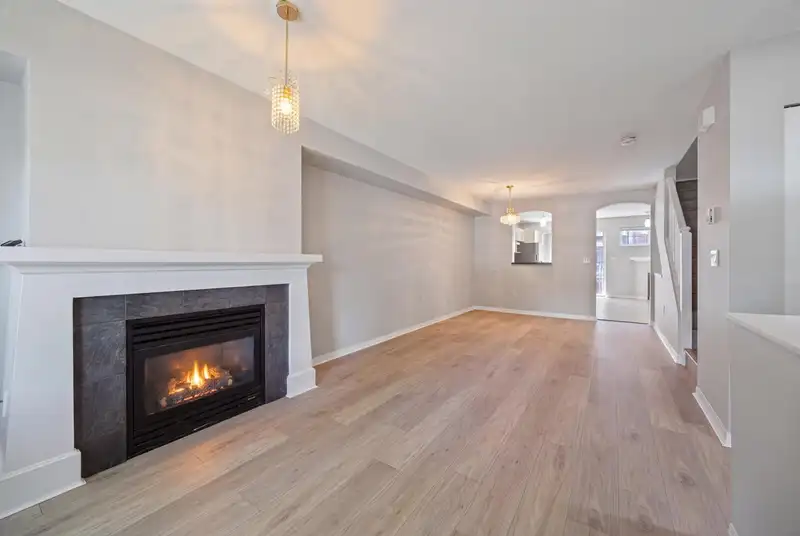 3299 BEAVERBROOK DRIVE - photo 4 of 36
