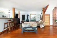 811 MARINE DRIVE - thumbnail 13