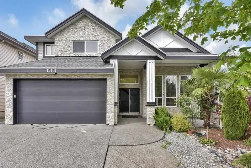 15181 68A AVENUE - photo 1 of 15