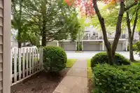 10 7500 CUMBERLAND STREET - thumbnail 24