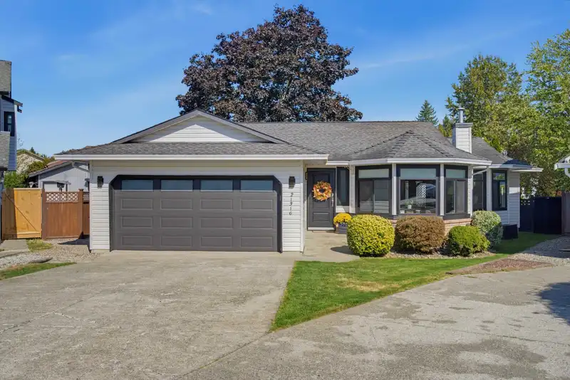 21316 89A AVENUE - photo 1 of 25