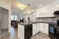 412 19730 56 AVENUE - thumbnail 4
