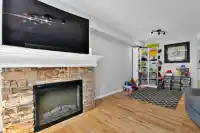 15 8930 WALNUT GROVE DRIVE - thumbnail 4