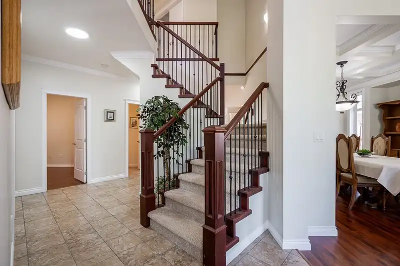 21620 93RD AVENUE - photo 2 of 40