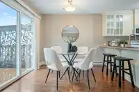 250 DAVIS CRESCENT - thumbnail 14