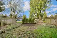 250 DAVIS CRESCENT - thumbnail 40