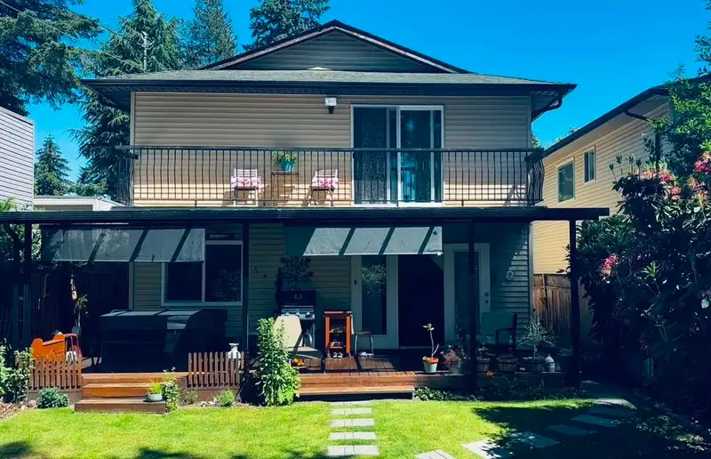 3358 JERVIS STREET - photo 1 of 38