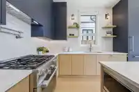 2 3708 W 18TH AVENUE - thumbnail 9
