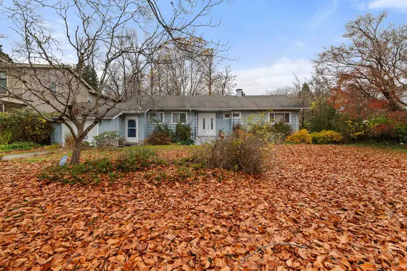 45883 BERKELEY AVENUE - photo 1 of 29