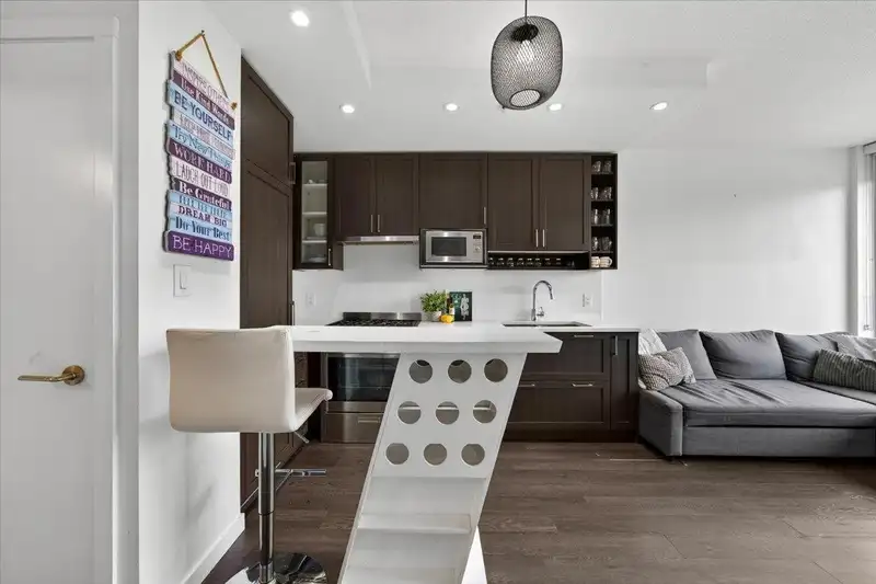 3006 5515 BOUNDARY ROAD - photo 2 of 31