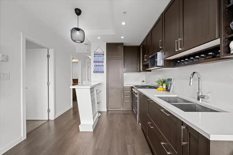 3006 5515 BOUNDARY ROAD - photo 4 of 31