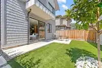 2 8578 CARTIER STREET - thumbnail 30