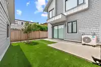 2 8578 CARTIER STREET - thumbnail 32