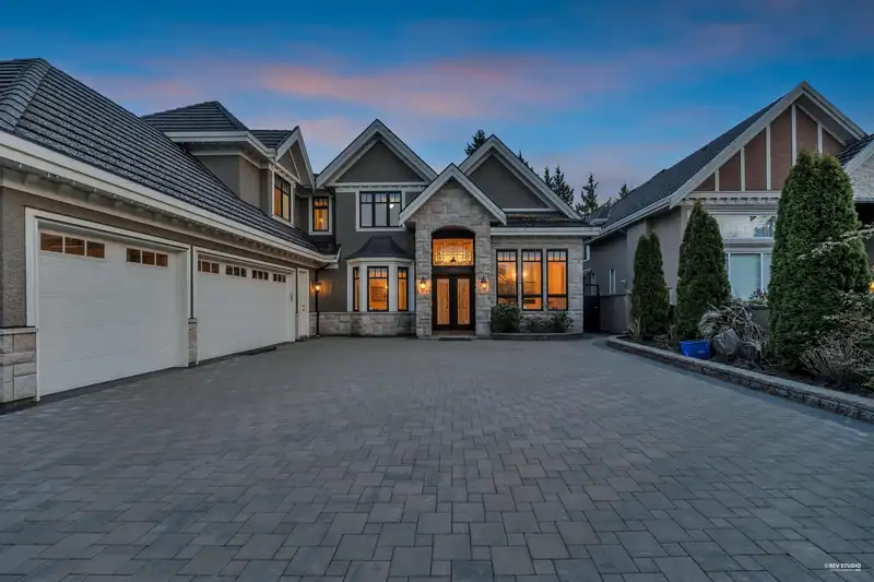 6100 MAPLE ROAD - photo 1 of 18