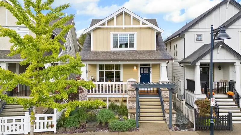 9445 KANAKA STREET - photo 1 of 40