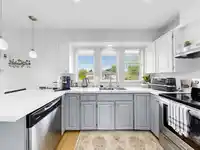 8621 215 STREET - thumbnail 8
