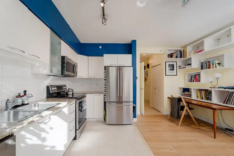 420 4028 KNIGHT STREET - photo 3 of 28