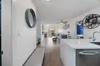 403 20750 DUNCAN WAY - thumbnail 3