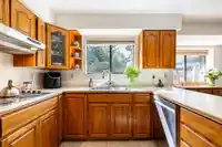 9835 158A STREET - thumbnail 12