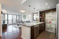 1203 2959 GLEN DRIVE - thumbnail 1