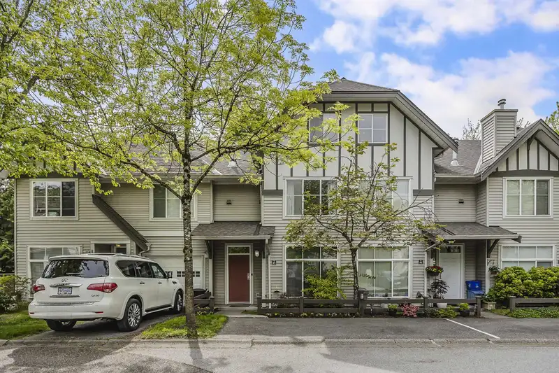 45 6465 184A STREET - photo 2 of 40